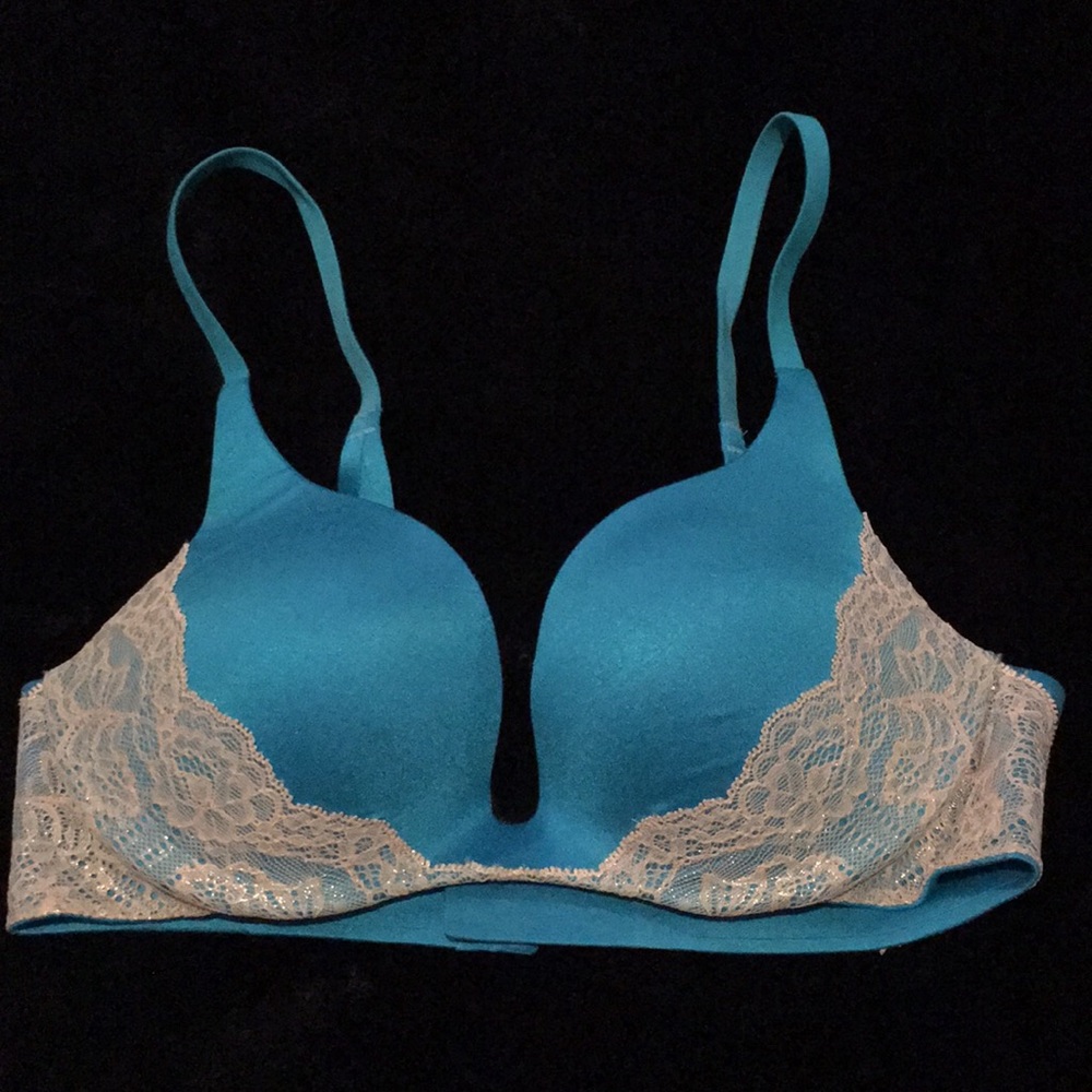 Victoria’s Secret push up bra